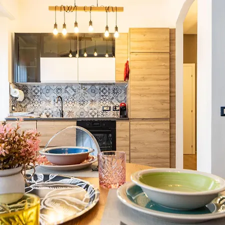 Casa Giada, Centro, 500m Dal Lago, Wifi Apartamento
